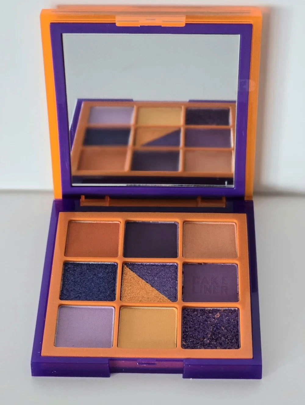 HUDA BEAUTY Color Block Obsessions Palette  ORANGE / PURPLE  New